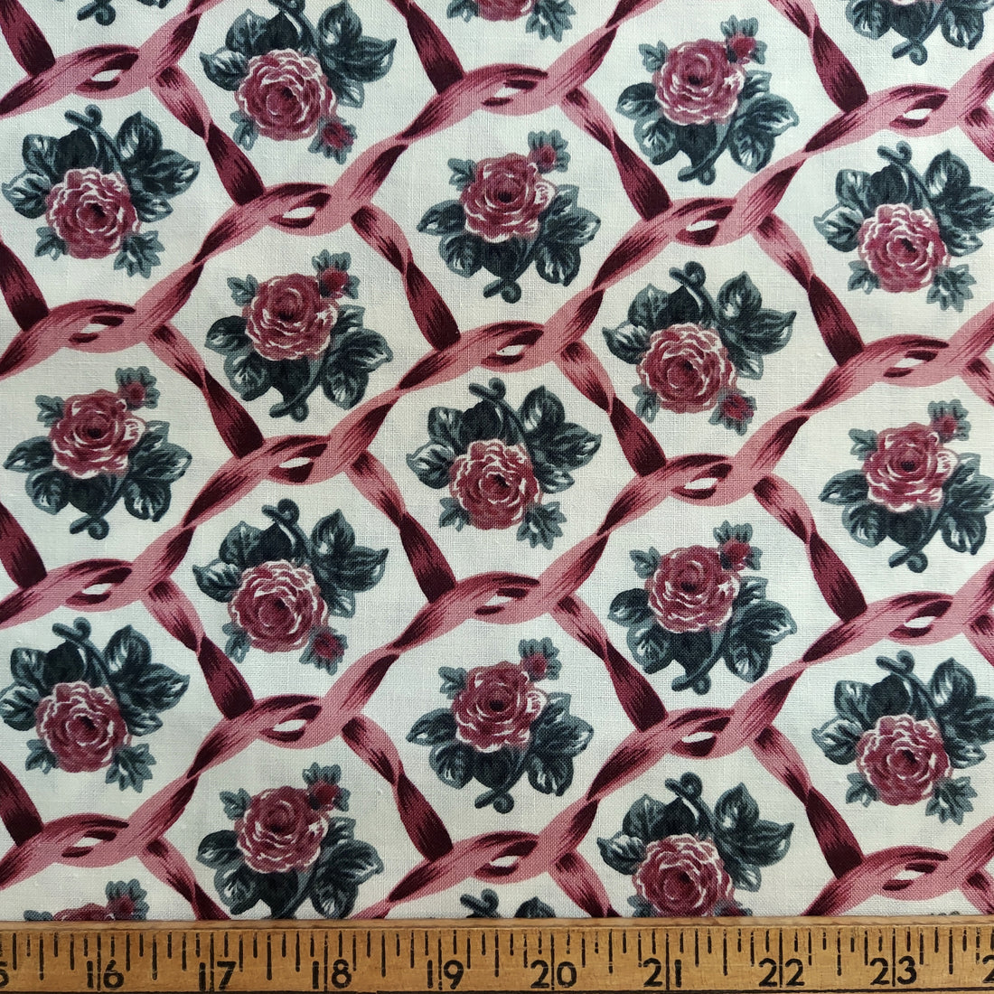 Hoffman Fabrics Coventry Collection Claret 8145 Roses