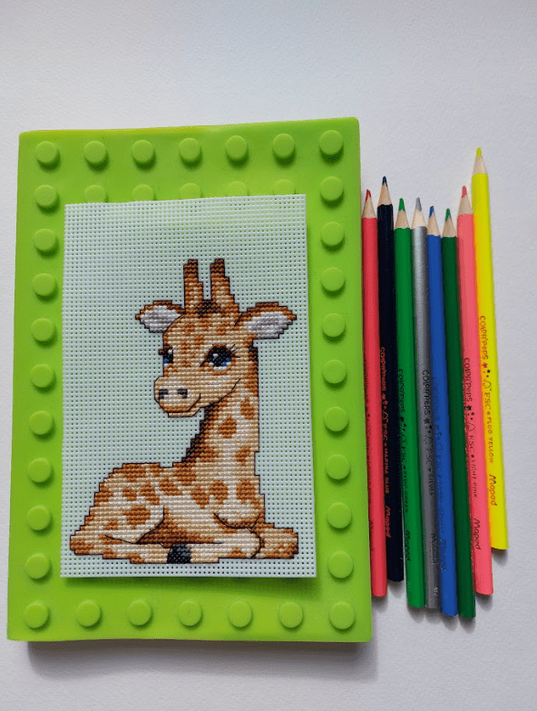 "Cute Animals" 121CS Counted Cross-Stitch Kit