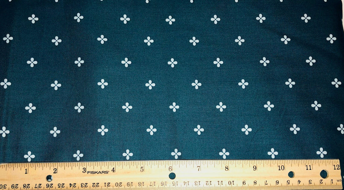 Fabulous Daisy Dots Navy